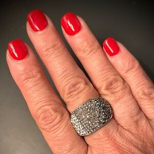Bud to Rose Ombré Pave Cocktail Ring Black Grey Clear Crystals EUC